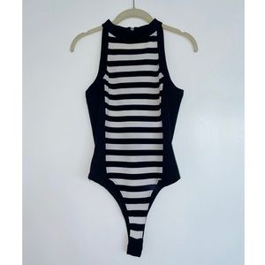 Nasty Gal Edgy Cage Zipper Bodysuit Stripes black white french Mustard Seed M